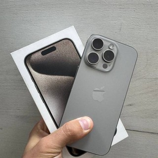 Смартфон Apple iPhone 15 Pro Max 256GB