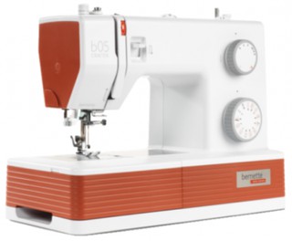 Швейная машина Bernette B05 Crafter, белый/оранжевый