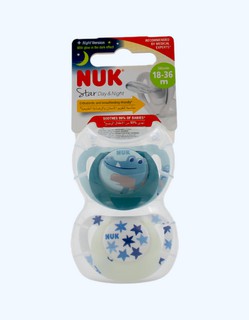 Nuk Pacifier Star Day&amp;Night, 6-18 oy, 2 dona