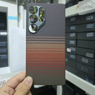 Чехол Carbon Case Soft Touch, для Samsung Galaxy S25 Ultra, ударопрочный, карбоновый