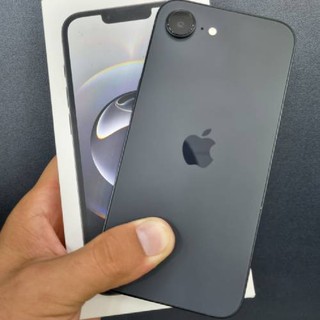 Смартфон Apple iPhone 16e 128GB