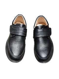 O'g'il bolalar uchun poyabzal "sovenok"