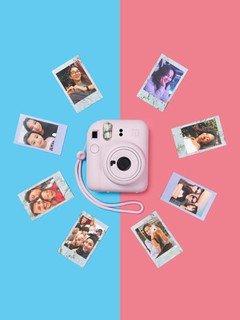 Фотоаппарат моментальной печати Fujifilm Instax Mini 12, 5 цветов