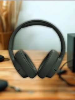 Беспроводные наушники JBL Tune 720BT ORG 100% Wireless-Pure Bass Sound, время работы 76 часов, ANC недоступно