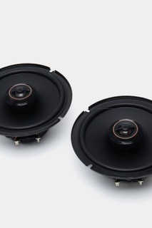 Avtomobil audio TS-D65F